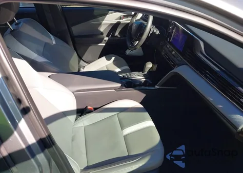 2025 Toyota Camry Se из США, поврежденный, VIN 4T1DBADK5SU530792